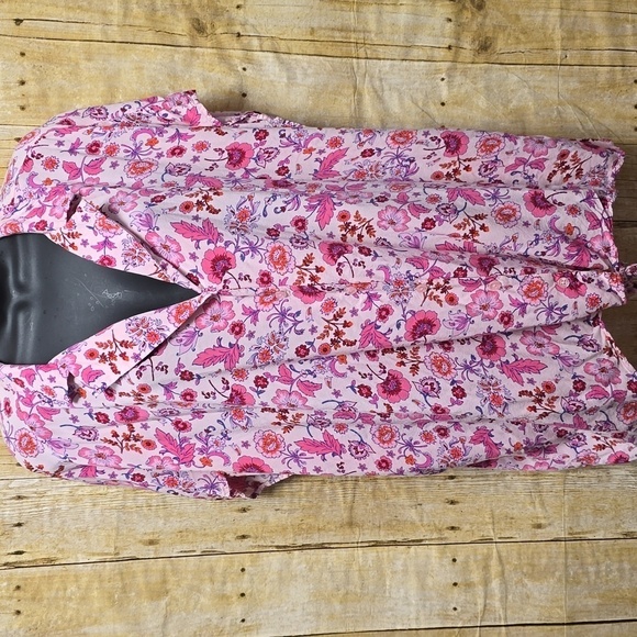 Torrid | Women | Top | Tie Front | Pink | Size 4 (Equiv 3x) - Picture 3 of 9